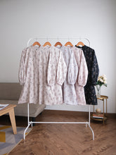 Load image into Gallery viewer, DF Dahlia Blouse