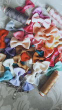 Load image into Gallery viewer, Ribbon Brooch