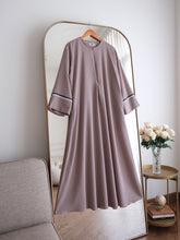 Load image into Gallery viewer, DF Layla Dress

