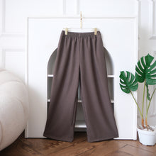 Load image into Gallery viewer, DF Naura Pants
