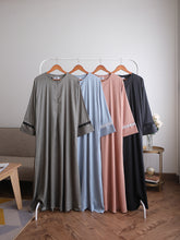 Load image into Gallery viewer, DF Layla Dress
