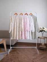 Load image into Gallery viewer, DF Dahlia Blouse
