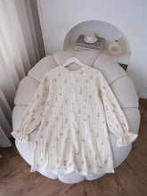 Load image into Gallery viewer, DF Nadia Blouse
