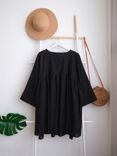 Load image into Gallery viewer, DF Lola Oversized Blouse
