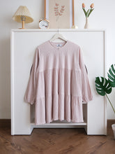 Load image into Gallery viewer, DF Sofi Blouse
