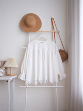 Load image into Gallery viewer, DF Hani Blouse
