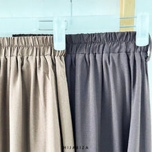 Load image into Gallery viewer, Flare Skirt
